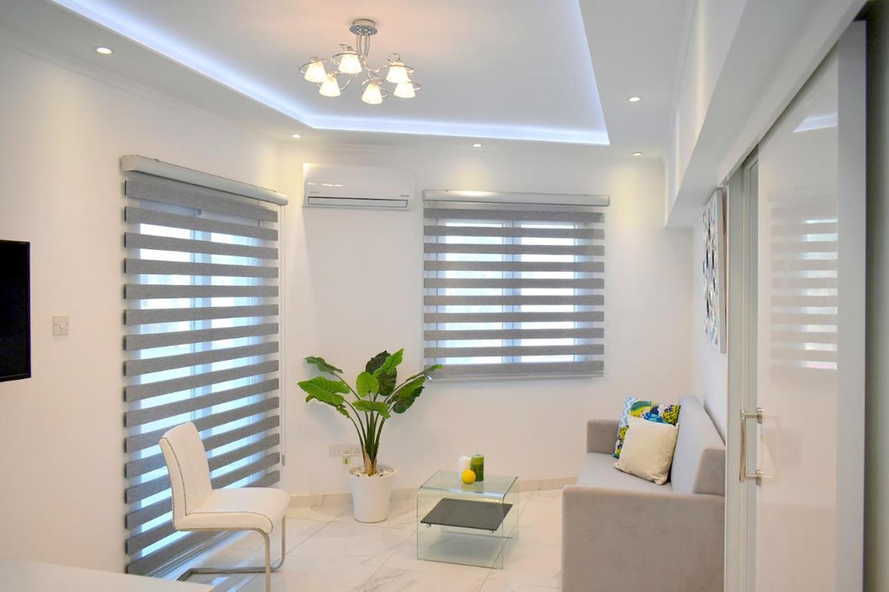 Phaedrus Living: Seaside Luxury Flat Lighthouse 66 Apartment Paphos Exterior photo