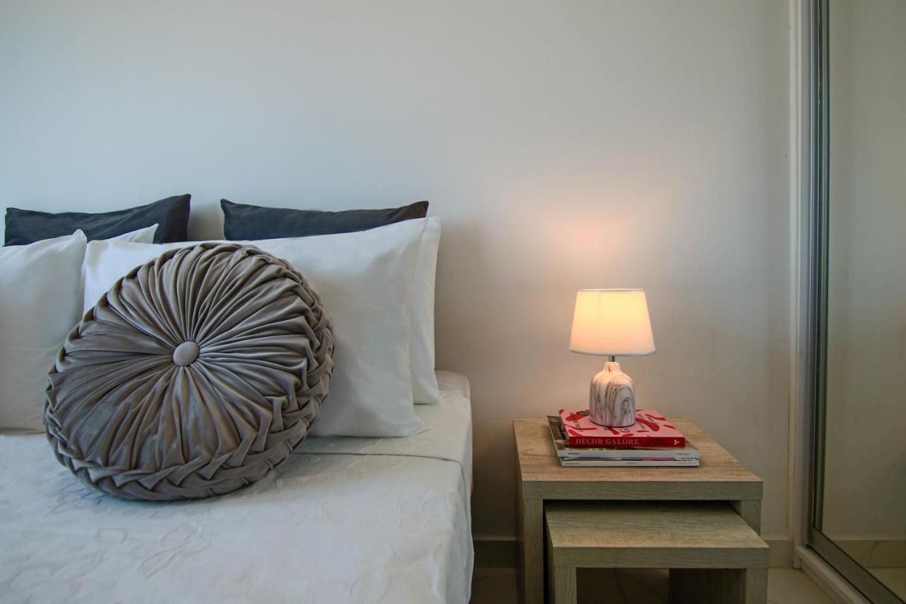 Phaedrus Living: Seaside Luxury Flat Lighthouse 66 Apartment Paphos Exterior photo